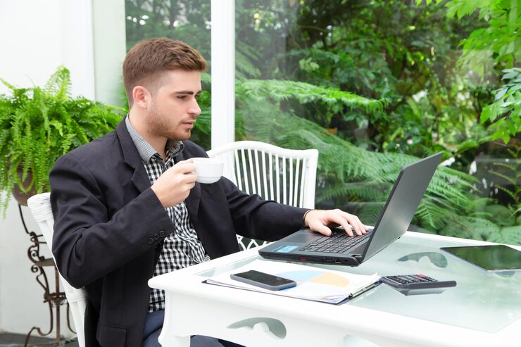 High-paying freelance jobs you can start with zero experience