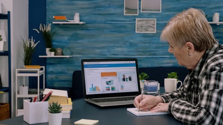 How to build an AI-powered niche blog that ranks fast
