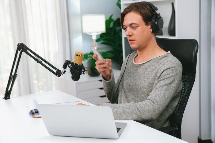 Using AI voiceovers to start a profitable Podcast